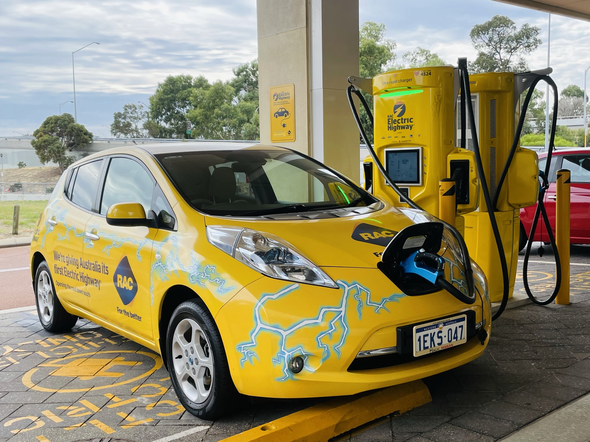 Ultra-rapid Charging Station at RAC West Perth