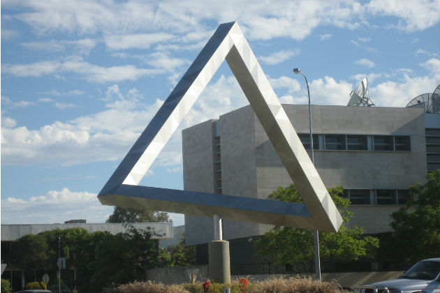  East Perth's Impossible Triangle sculpture