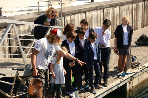  Seabin CEO educating students about marine litter