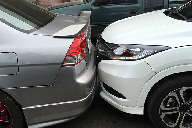 Image of cars close together