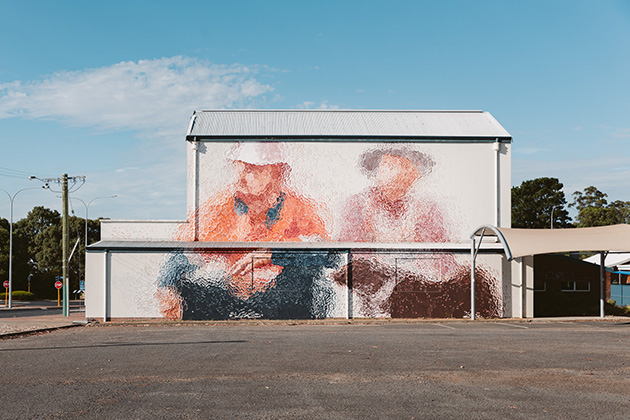 Mural of two people in Collie