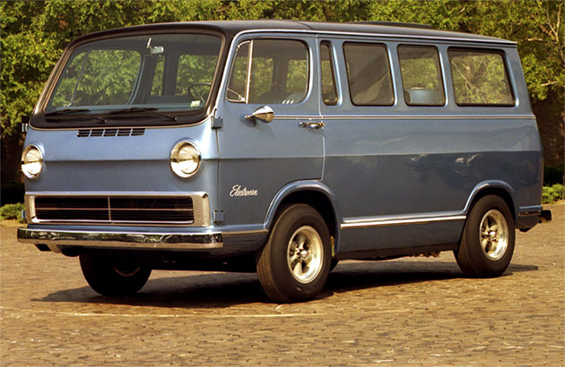 Blue GM Electrovan hydrogen vehicle