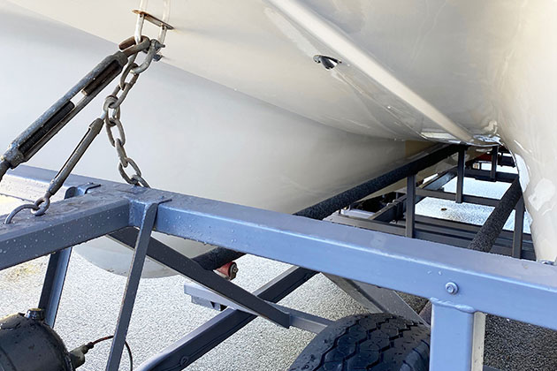 Connection for boating trailer