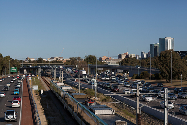 Image of cars in Perth traffic