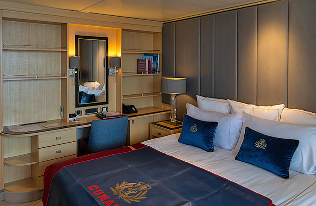 A cabin on board the Queen Mary 2 cruise ship