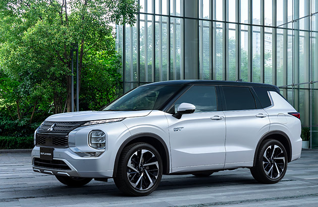 A white Mitsubishi Outlander PHEV