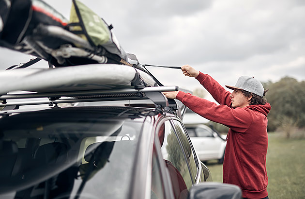 Your guide to safely securing items to your vehicle's roof rack