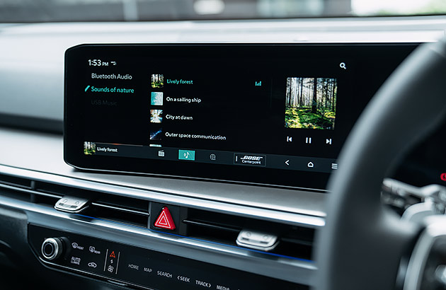 Dashboard of a Kia Sorrento showing the Sound of Nature digital display