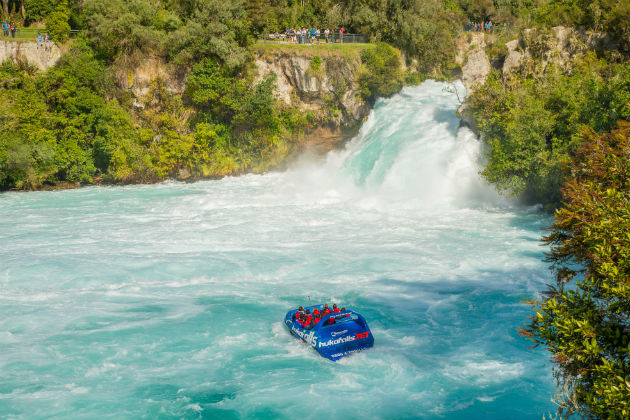 Huka Falls jet boat