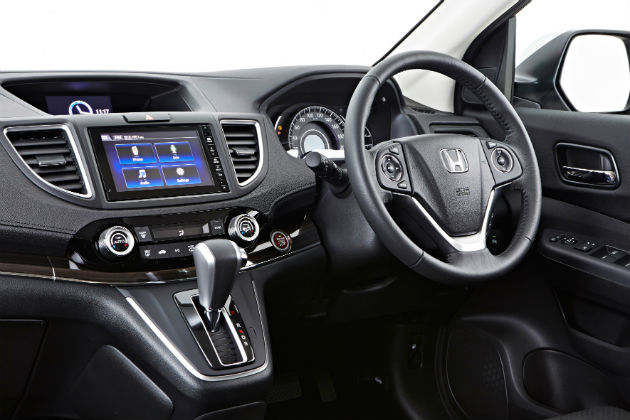 Interior of 2014 Honda CR-V VTi-L