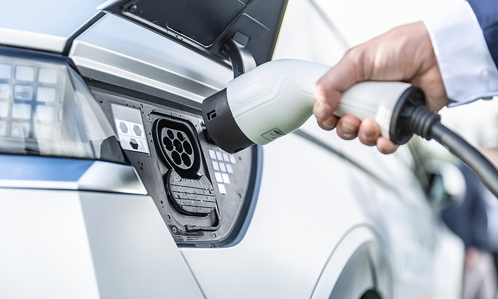 How to charge shop ev at home