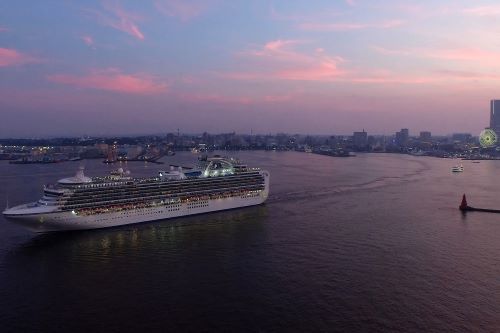 Princess vessel leaving Yokohama port at dusk