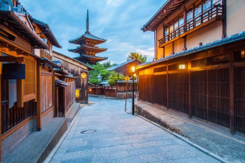 A pathway leading to the Yasaka Pagoda in Kyoto in the distance